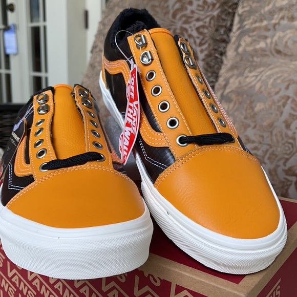 Vans Old Skool Mte Apricot/Black Men’s - Picture 9 of 16